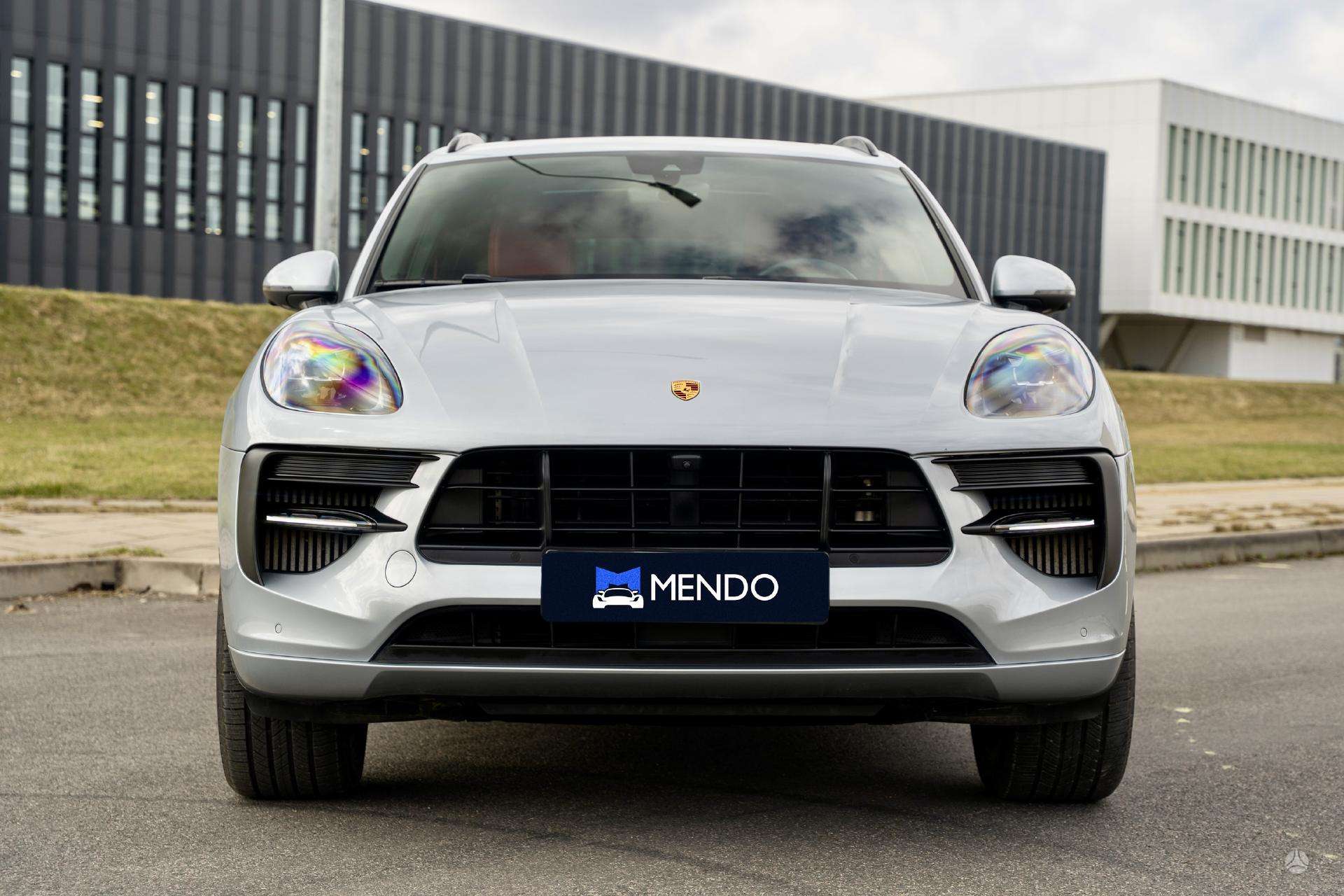 
								Porsche Macan 2021 full									